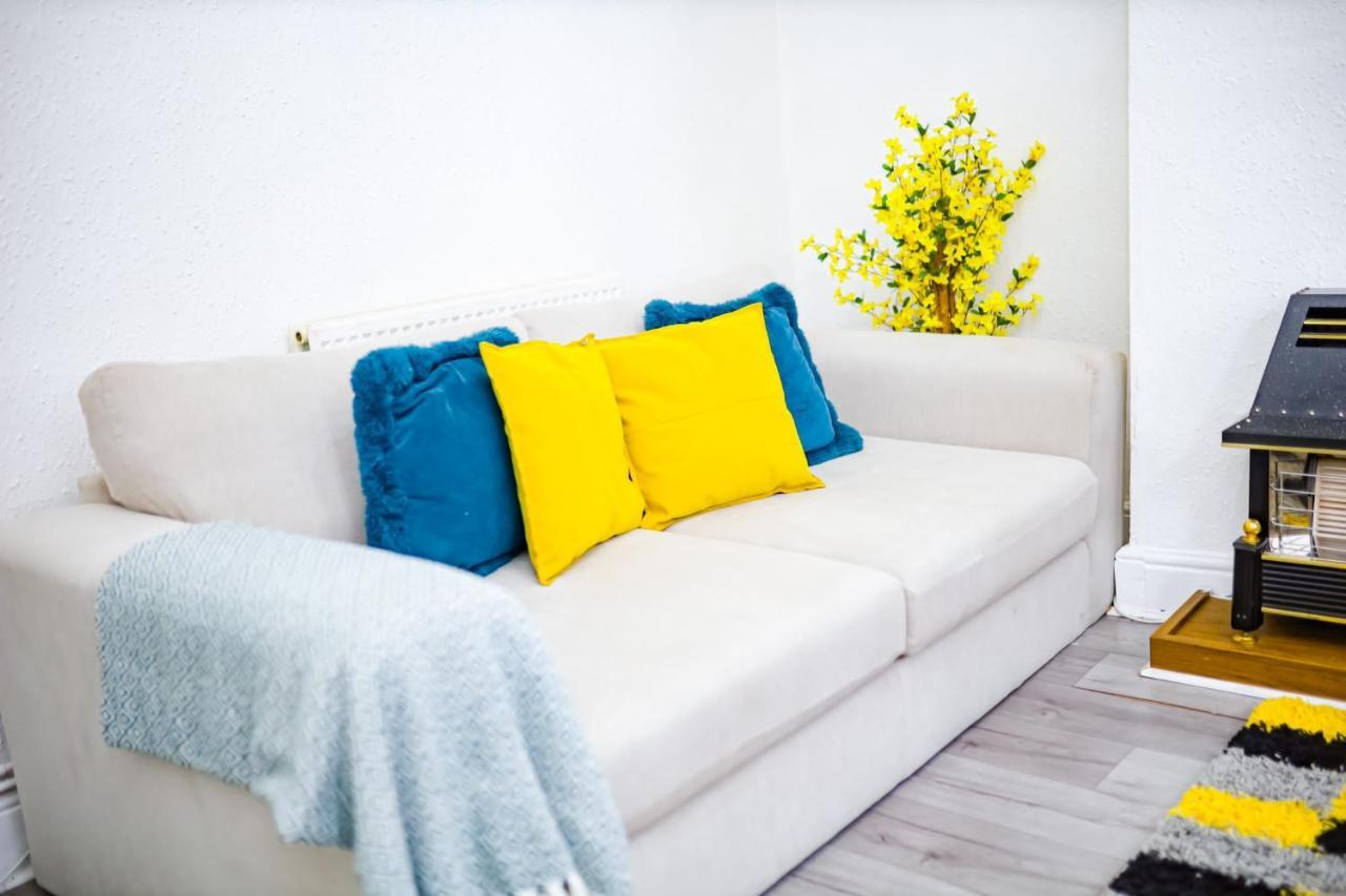 Beautiful 2 Bedroom House - Free Parking - Lt House Leicester Exterior photo
