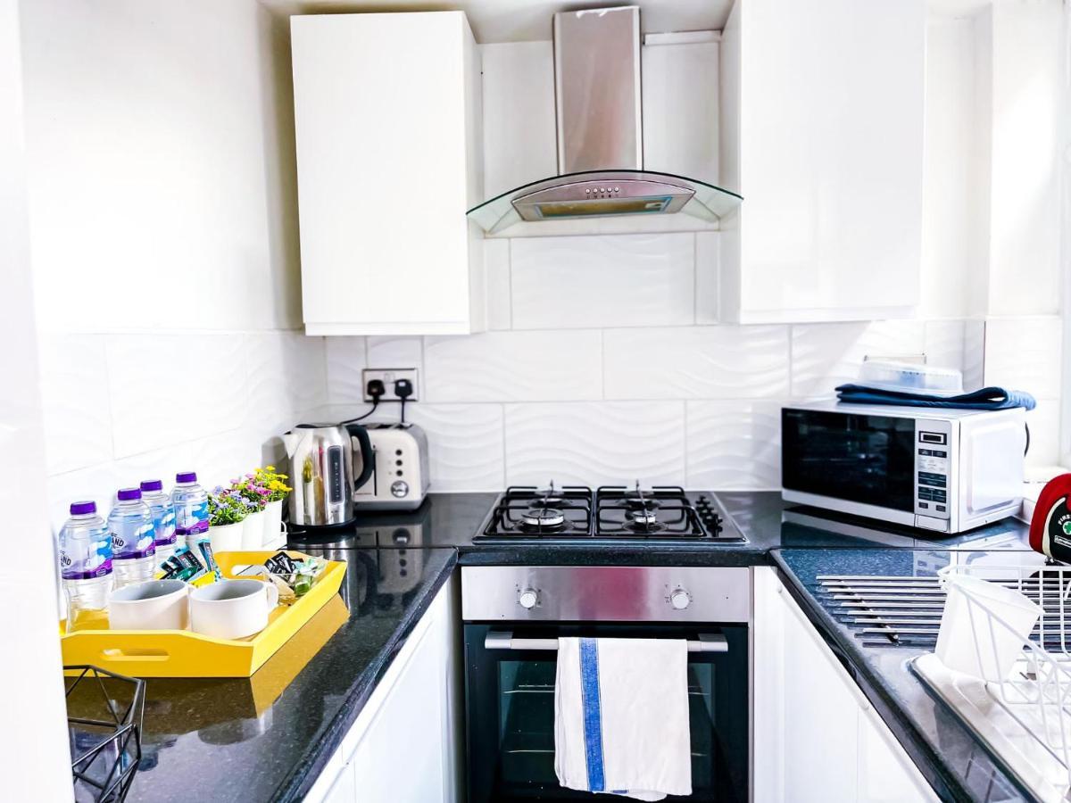 Beautiful 2 Bedroom House - Free Parking - Lt House Leicester Exterior photo
